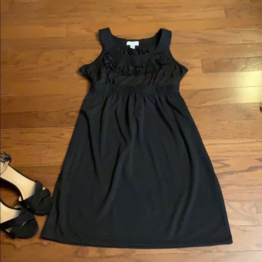 LOFT Black Sundress Ruffle at neck. GUC. Size 6